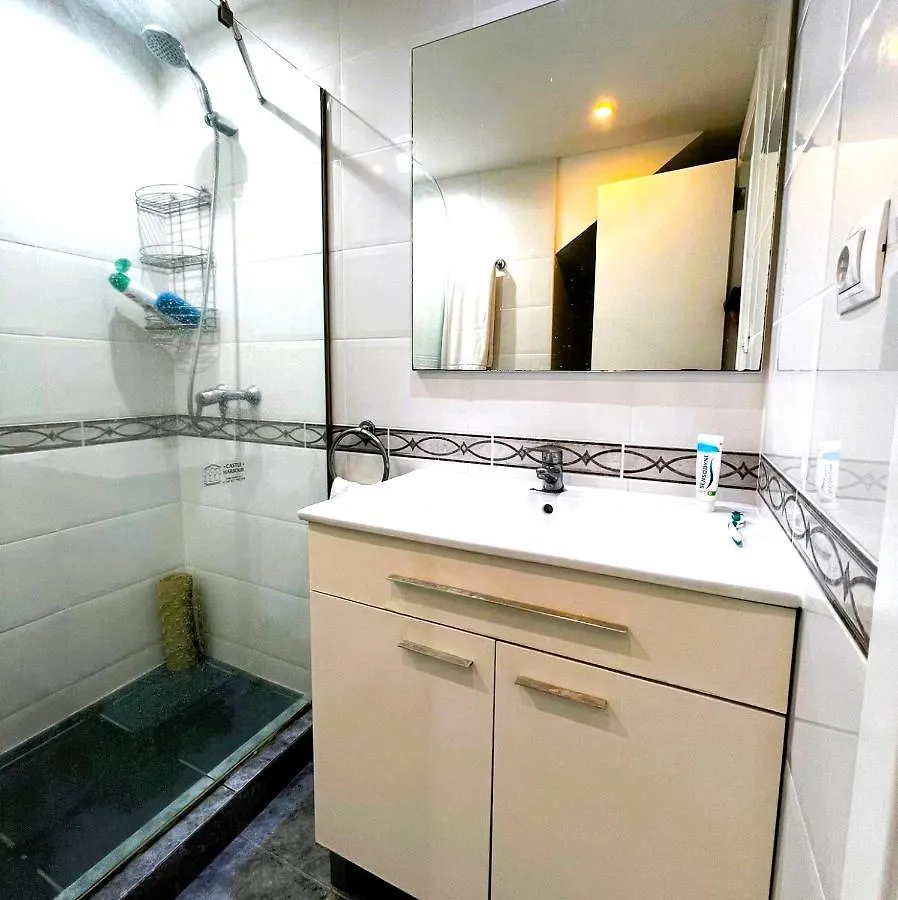Apartamento Castle Harbour Duplex - Pool & Sea Views C116 Los Cristianos
